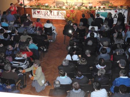 12. tradicionalni glasbeno-humoristični Valentinov koncert 75